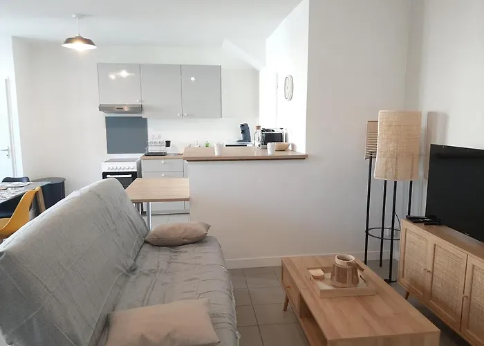 La Serenade Des Mauges Charme Nature Detente شقة Montfaucon-Montigne